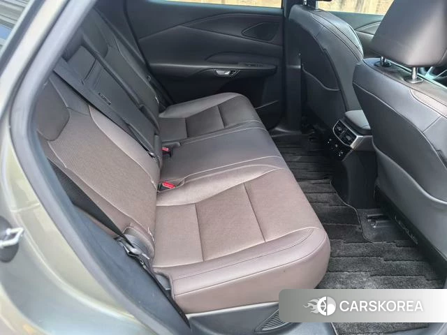 Lexus RX 2024 Серебристо-серый из Китая, фото 6