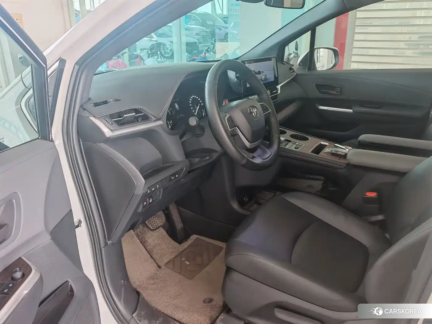 Toyota Granvia id 4659922 из Китая 14