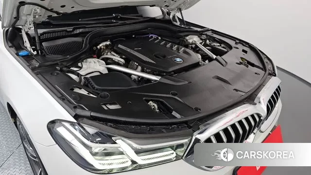 BMW 6 Series GT (G32) id 3385050 из Кореи 16