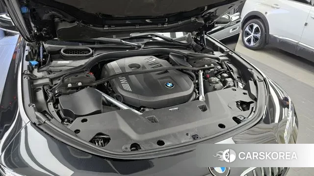 BMW 7 Series (G70) id 3026838 из Кореи 16