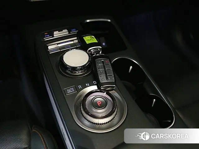 Genesis GV70 id 3626070 из Кореи 16