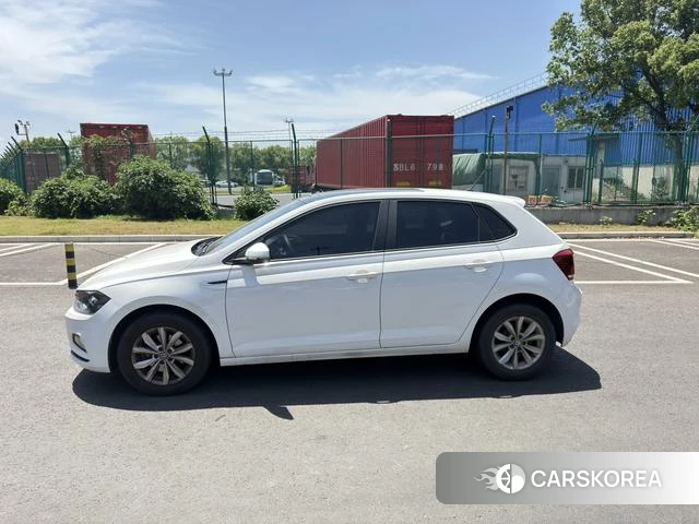Volkswagen Polo id 4335049 из Китая 18