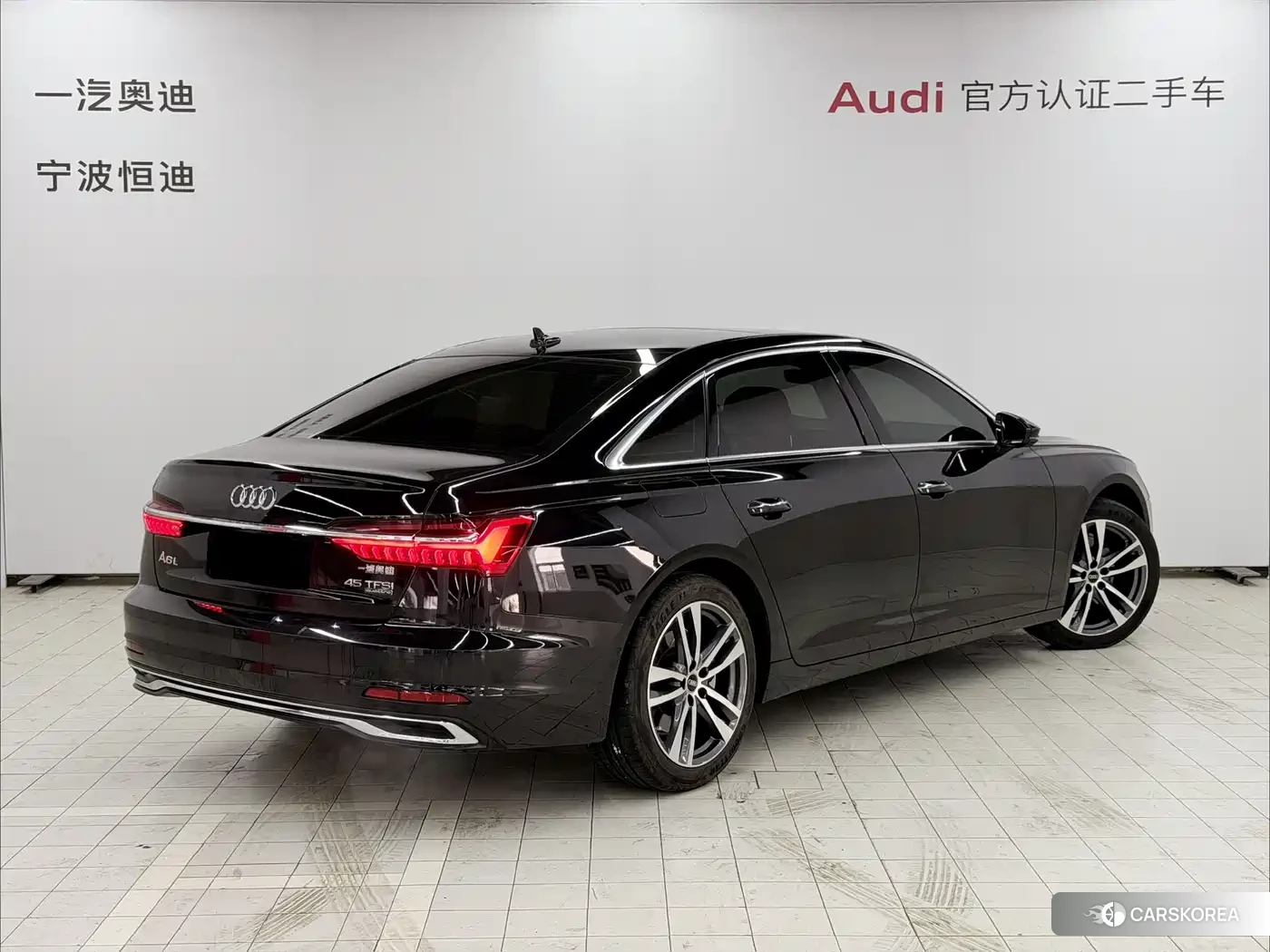 Audi A6L id 4583612 из Китая 15