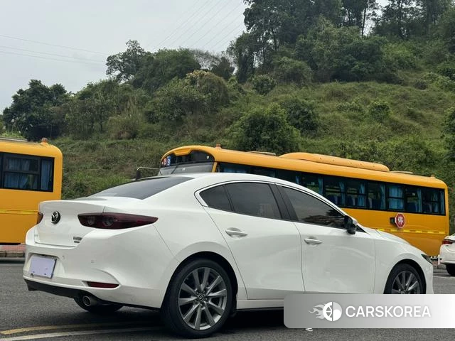 Mazda 3 Angkesaila 2021 Белый из Китая, фото 6