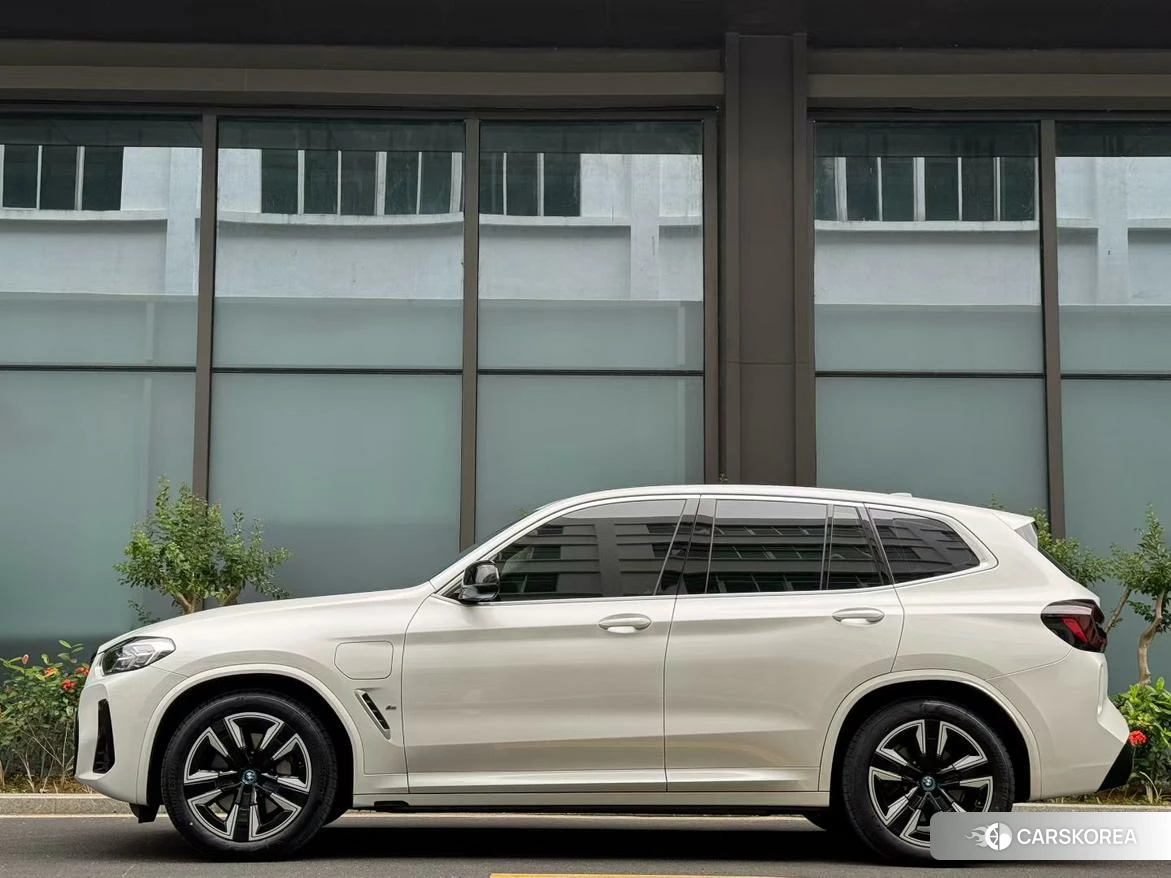 BMW iX3 2021 Белый из Китая, фото 6