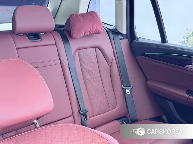 BMW X3 id 4313820 из Китая 25