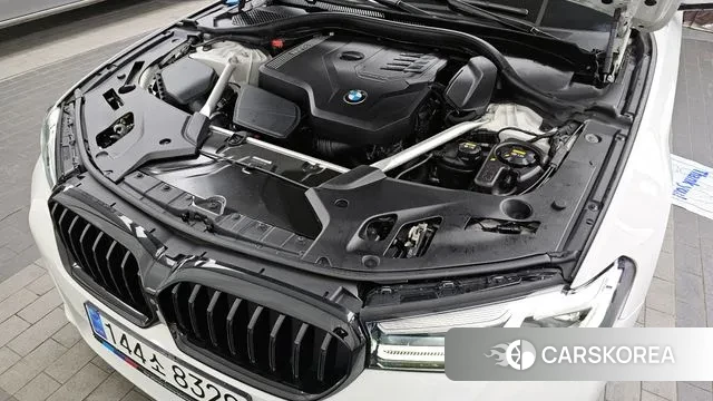 BMW 5 Series (G30) id 3587028 из Кореи 16