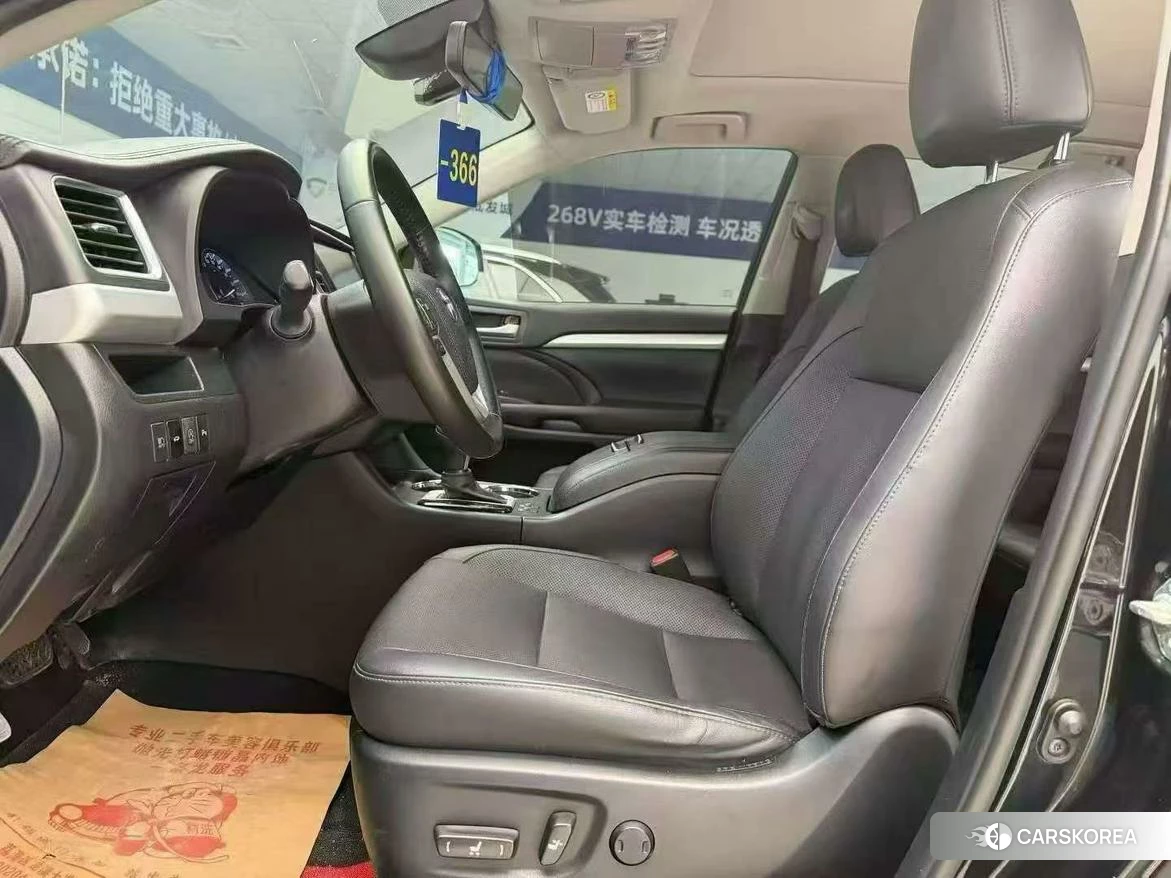 Toyota Highlander 2021 Черный из Китая, фото 6