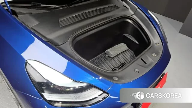 Tesla Model Y id 3716124 из Кореи 16