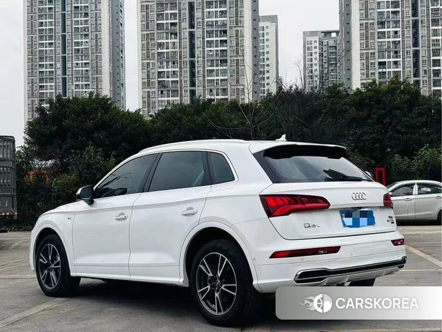 Audi Q5L 2021 Белый из Китая, фото 6