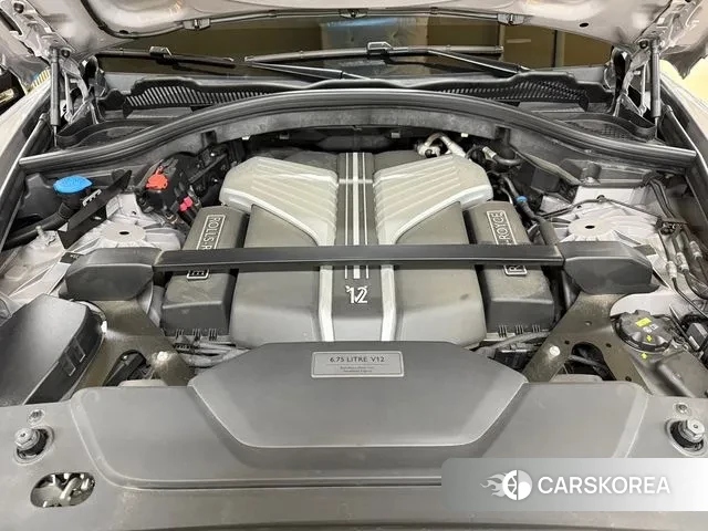 Rolls-Royce Cullinan id 3360330 из Кореи 16