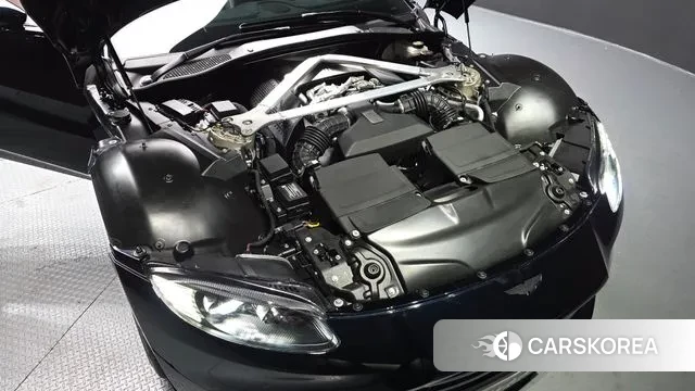 Aston Martin Vantage 2nd Generation id 3599871 из Кореи 16