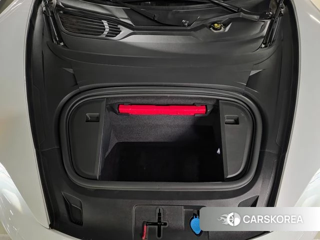 Porsche Taycan id 4186752 из Кореи 16