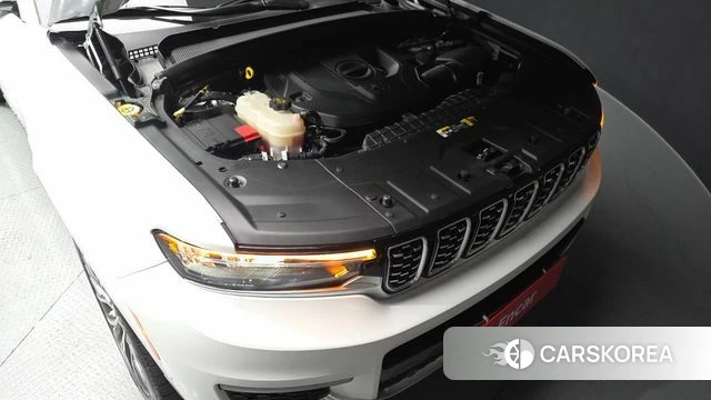 Jeep Grand Cherokee (WL) id 4650292 из Кореи 40