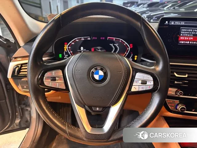 BMW 5 Series (G30) id 3412290 из Кореи 15