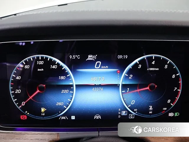 Mercedes-Benz E-Class W213 id 3442631 из Кореи 16