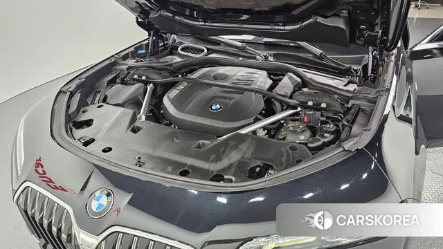 BMW 7 Series (G70) id 3002442 из Кореи 16