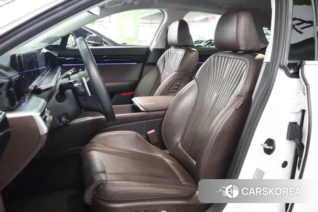 Hyundai Grandeur Hybrid (GN7) id 2915417 из Кореи 16