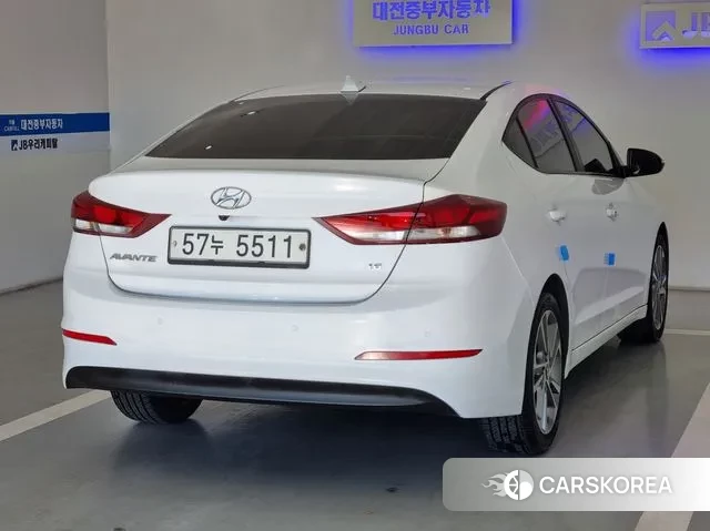 Hyundai Avante AD id 3520646 из Кореи 15