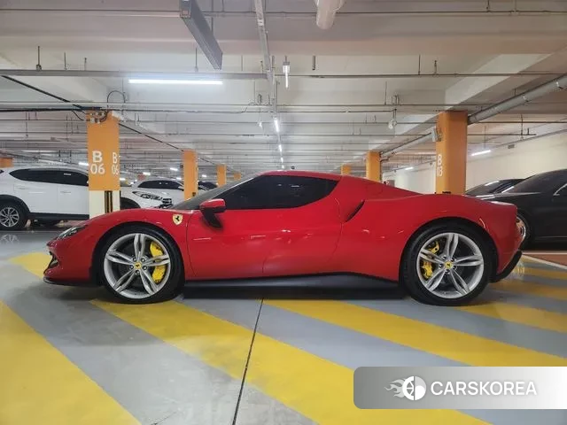 Ferrari 296 GTB id 3315250 из Кореи 10