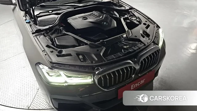 BMW 5 Series (G30) id 3753589 из Кореи 16