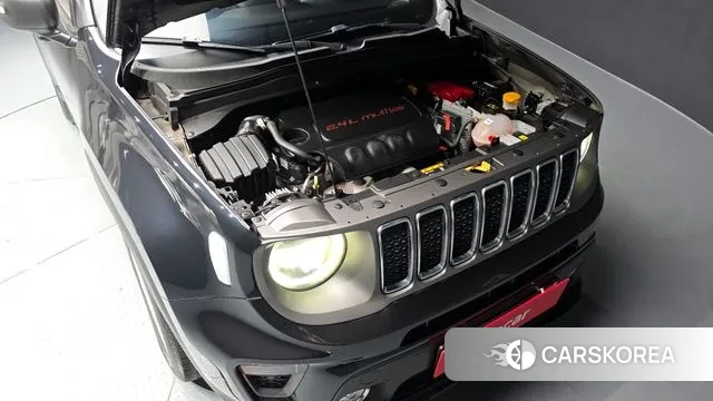 Jeep Renegade id 3269106 из Кореи 16