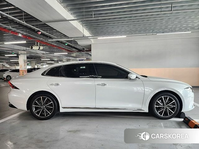 Hyundai The New Grandeur IG id 4712030 из Кореи 16