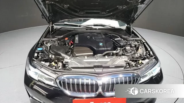 BMW 3 Series (G20) id 3611626 из Кореи 16