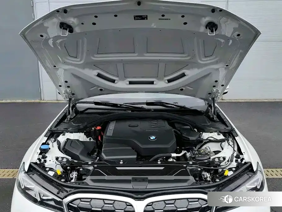 BMW 3 series id 4539124 из Китая 10