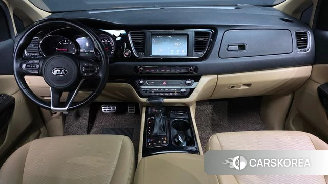Kia All New Carnival id 4459585 из Кореи 27