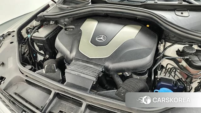 Mercedes-Benz GLE - Class W166 id 3905611 из Кореи 16