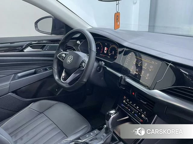 Volkswagen Passat 2023 Черный из Китая, фото 6