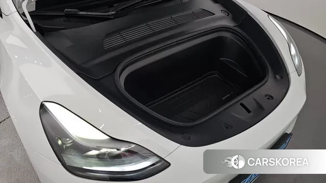 Tesla Model Y id 2905145 из Кореи 16