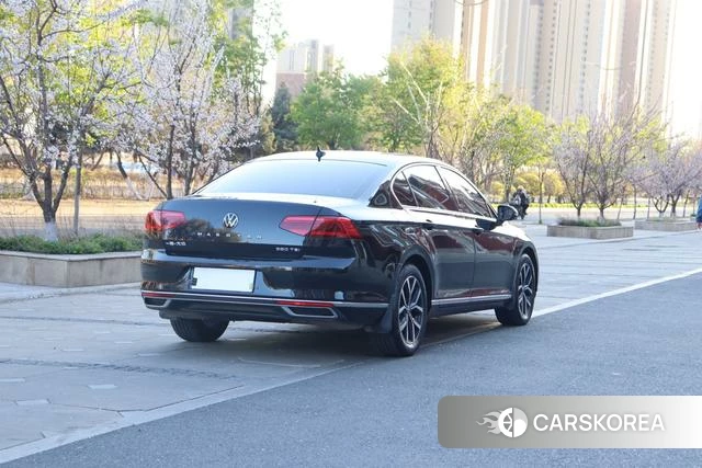 Volkswagen Magotan 2021 Черный из Китая, фото 6