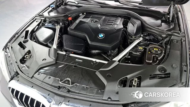 BMW 5 Series (G30) id 3514085 из Кореи 16