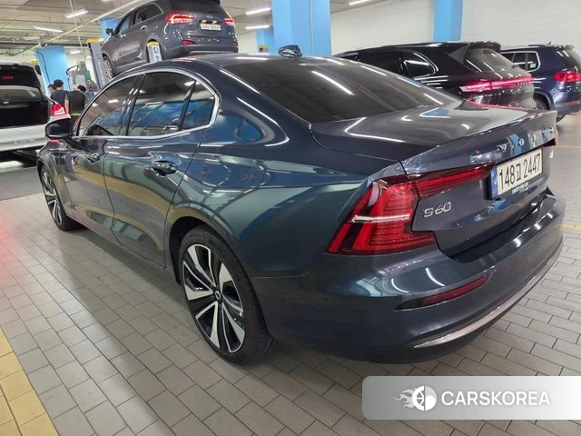Volvo S60 3rd generation 2023 Синий из Кореи, фото 6