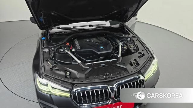 BMW 5 Series (G30) id 4735993 из Кореи 30