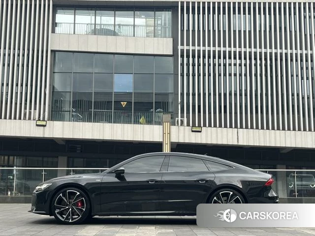 Audi A7 id 4276795 из Китая 10