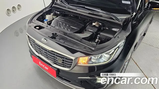 Kia The New Carnival id 2850479 из Кореи 16