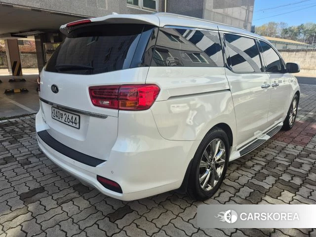 Kia The New Carnival id 4225292 из Кореи 16