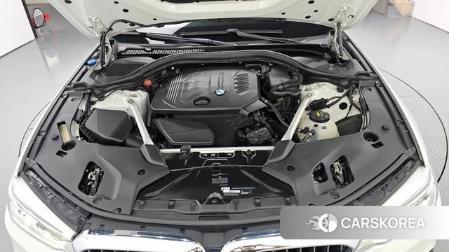 BMW 5 Series (G30) id 4435778 из Кореи 16