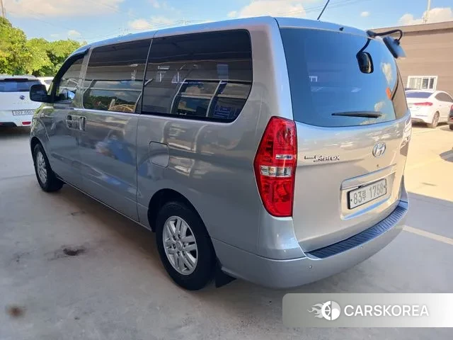 Hyundai The New Grand Starex id 2981524 из Кореи 9
