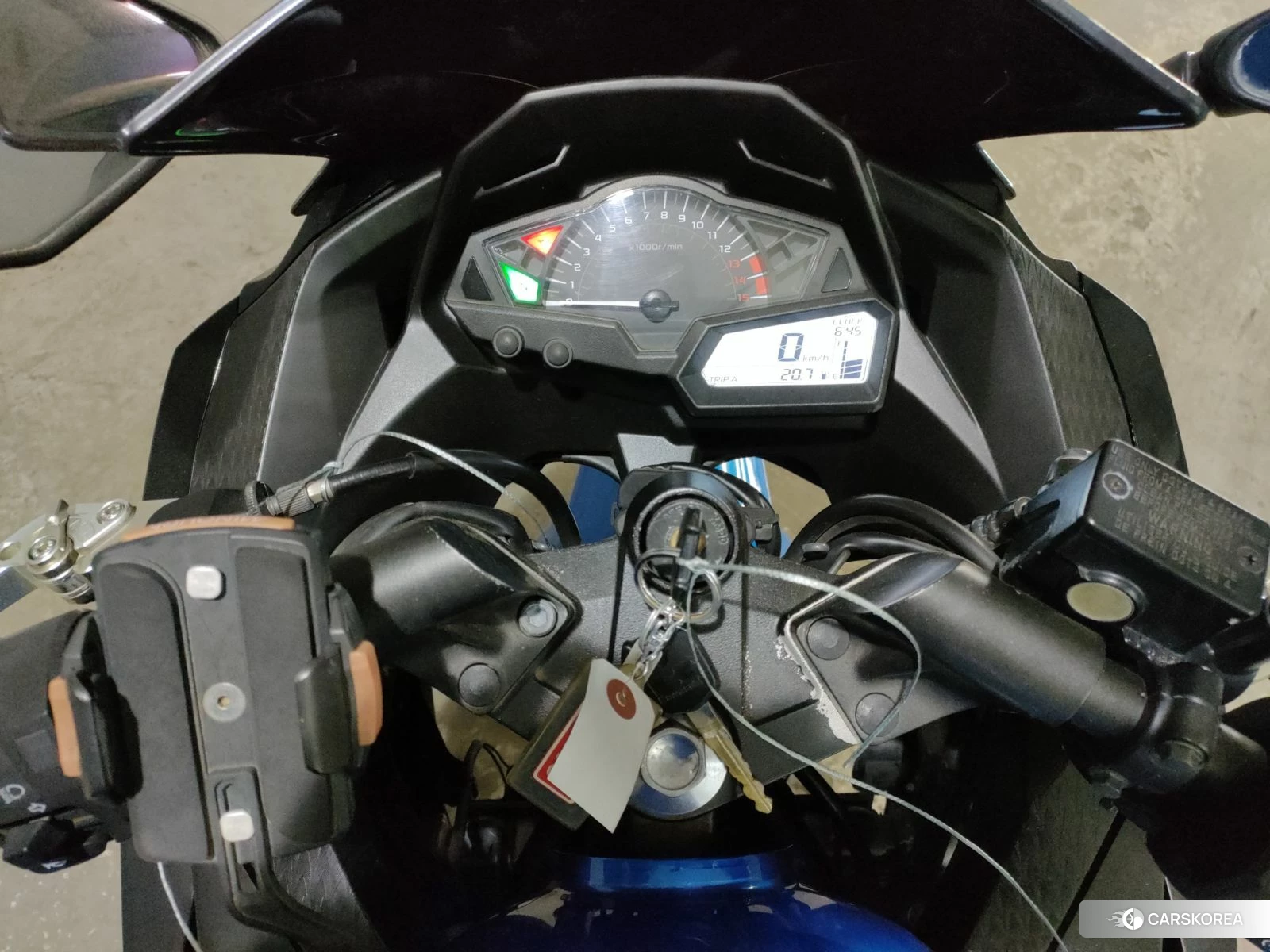 Kawasaki NINJA 250 id 3946823 из Японии 6