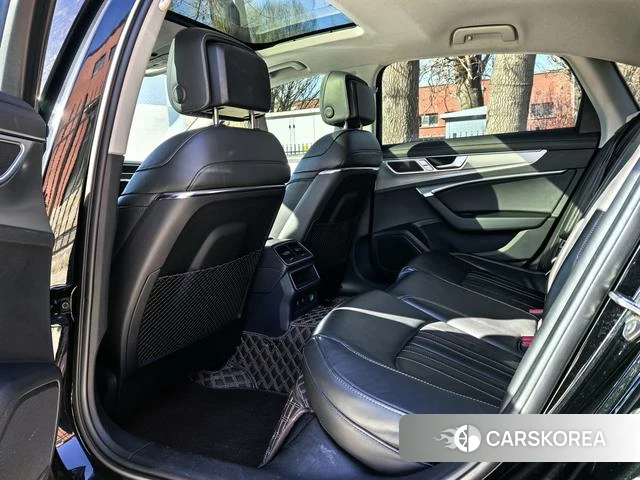 Audi A6L id 4275773 из Китая 14