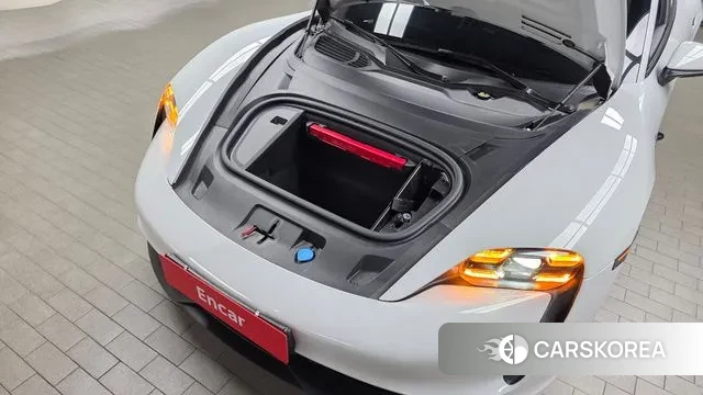 Porsche Taycan id 3361008 из Кореи 16