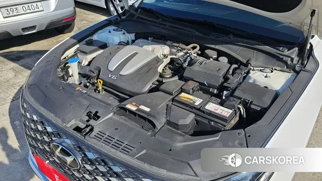 Hyundai The New Grandeur IG id 3322940 из Кореи 16