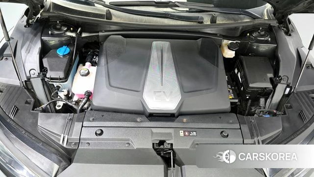 Kia EV6 id 4442993 из Кореи 32