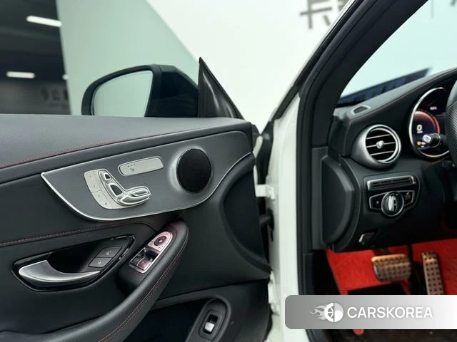 Mercedes-Benz Class C (imported) id 4278743 из Китая 10
