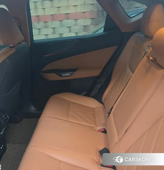 Lexus NX350h Second generation 2023 Белый из Кореи, фото 6