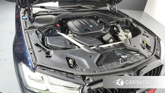 BMW 5 Series (G30) id 3736353 из Кореи 16